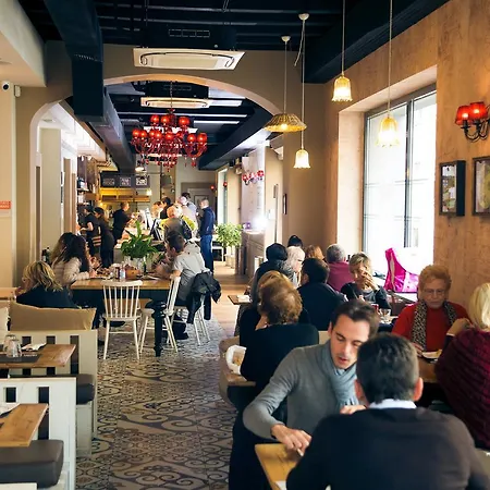 アマリア ベーカリー ホーム ゲストハウス ガッララーテ